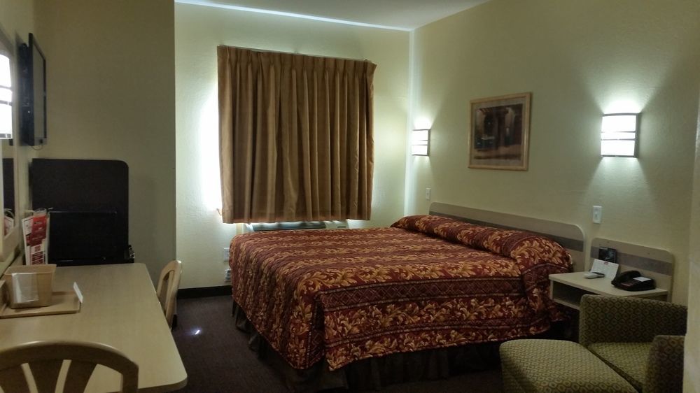 Motel 6 Humble, Tx - Houston International Airport Bagian luar foto